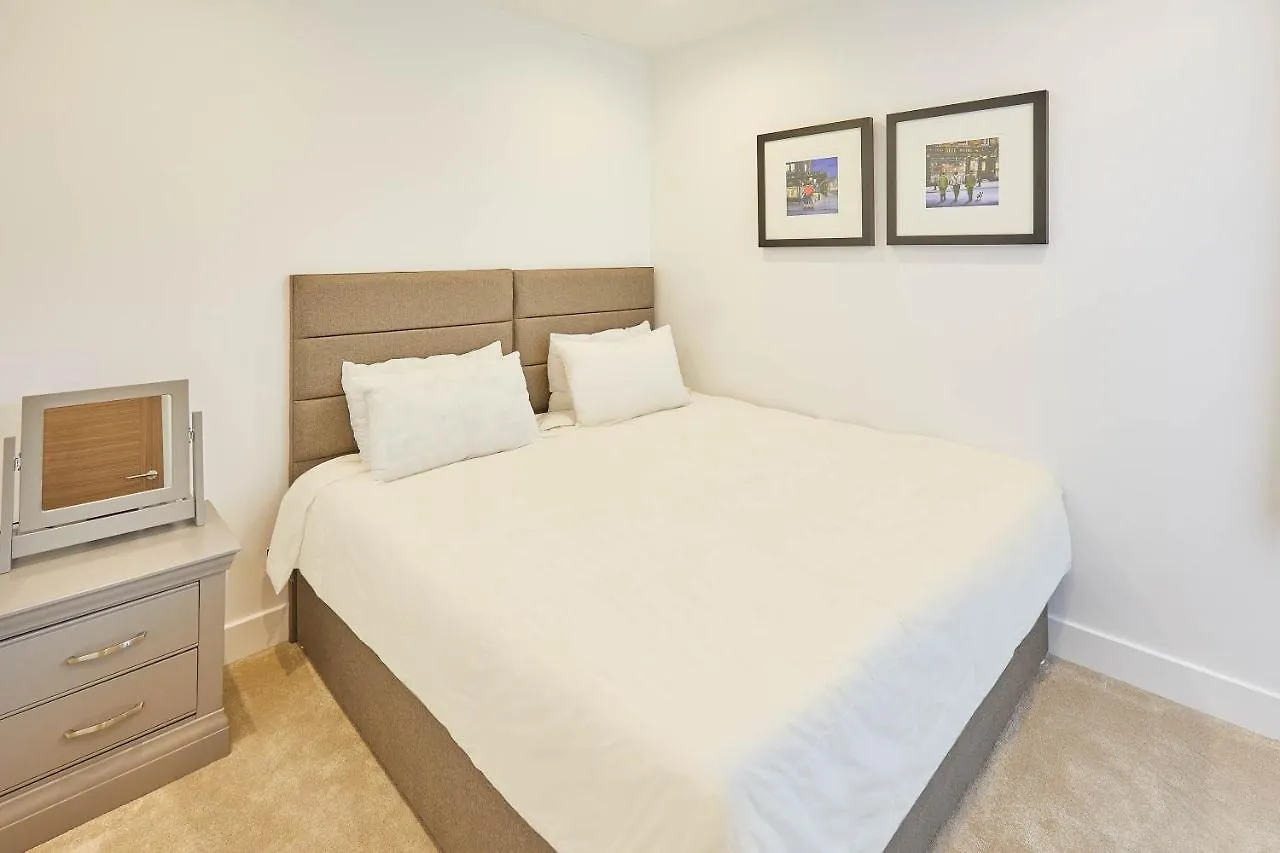 Host & Stay - One Love Harrogate